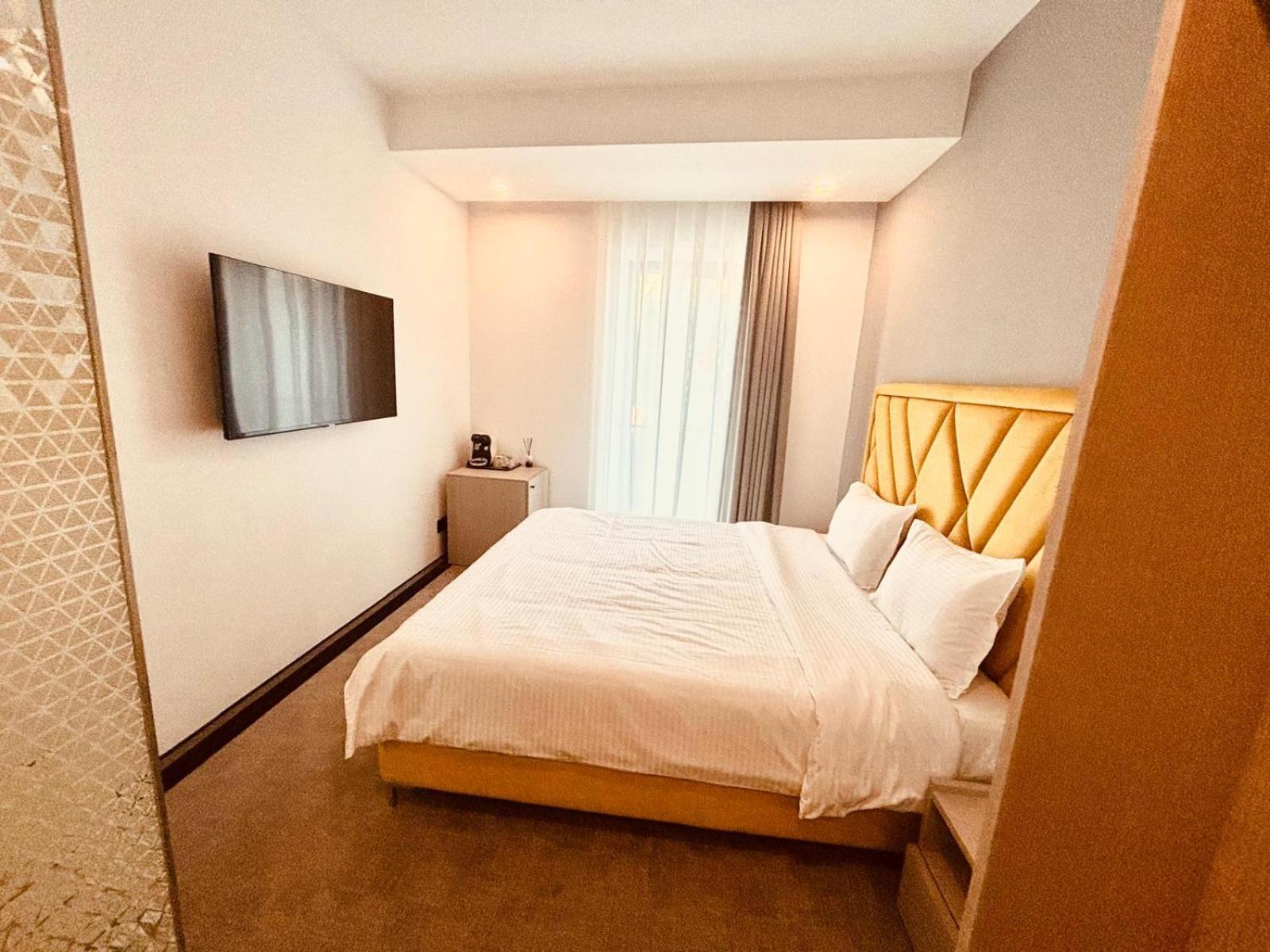 Cm111apparthotel