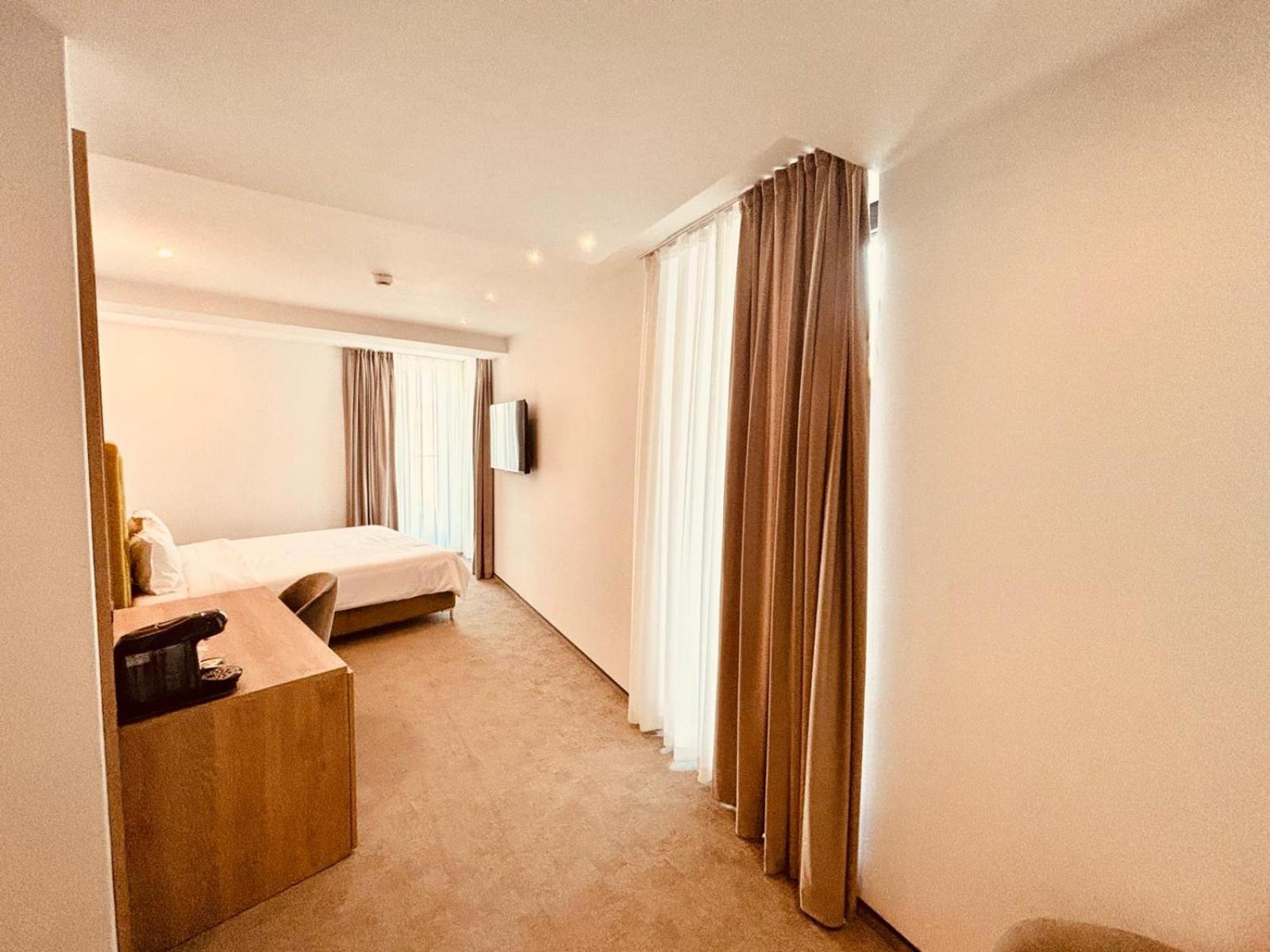 Aparthotel Cm111apparthotel 3*