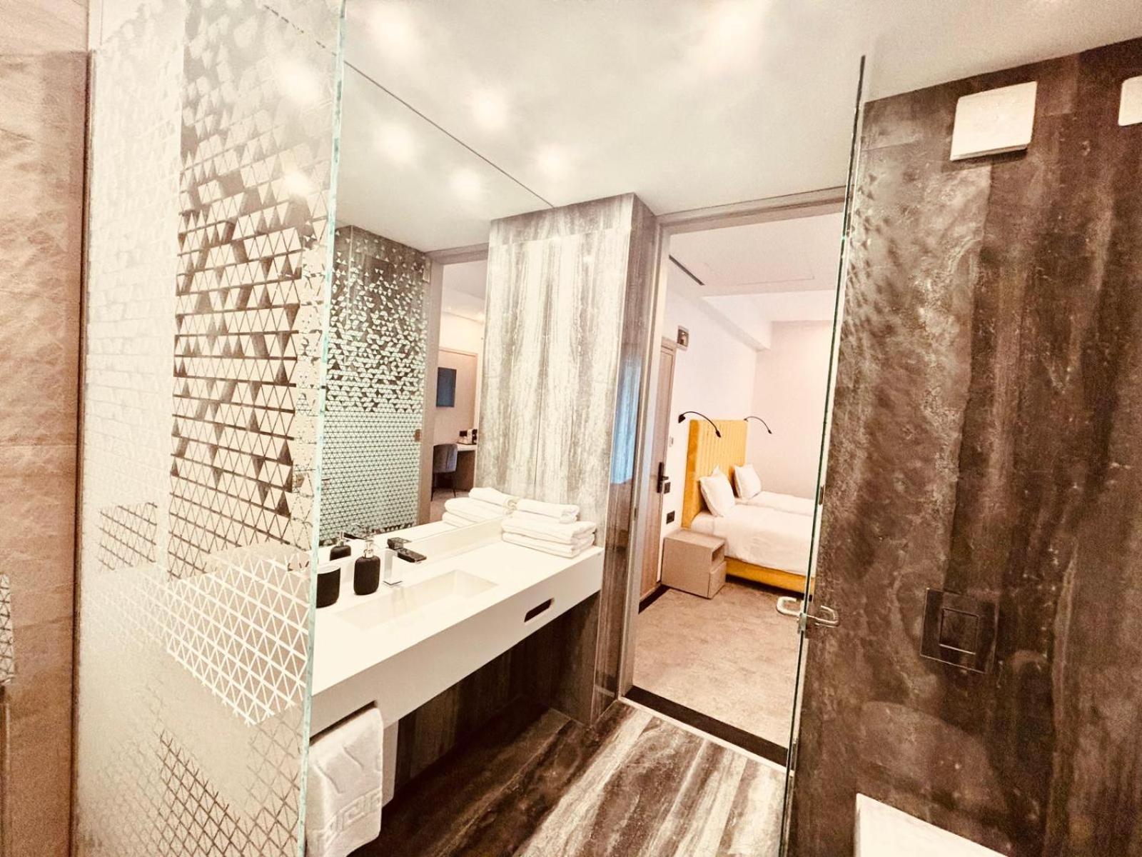 Cm111apparthotel Bucureşti