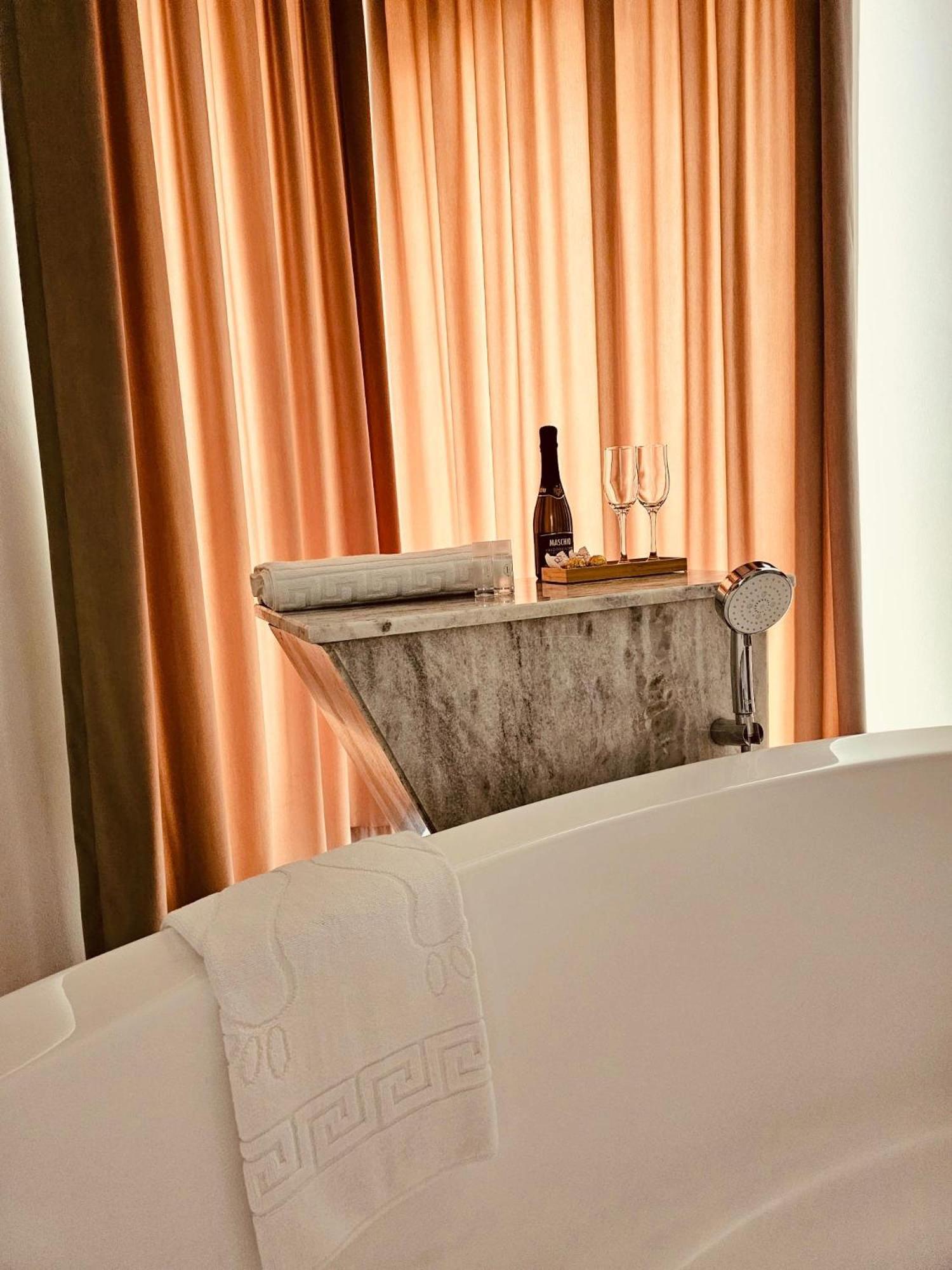 Cm111apparthotel 3*