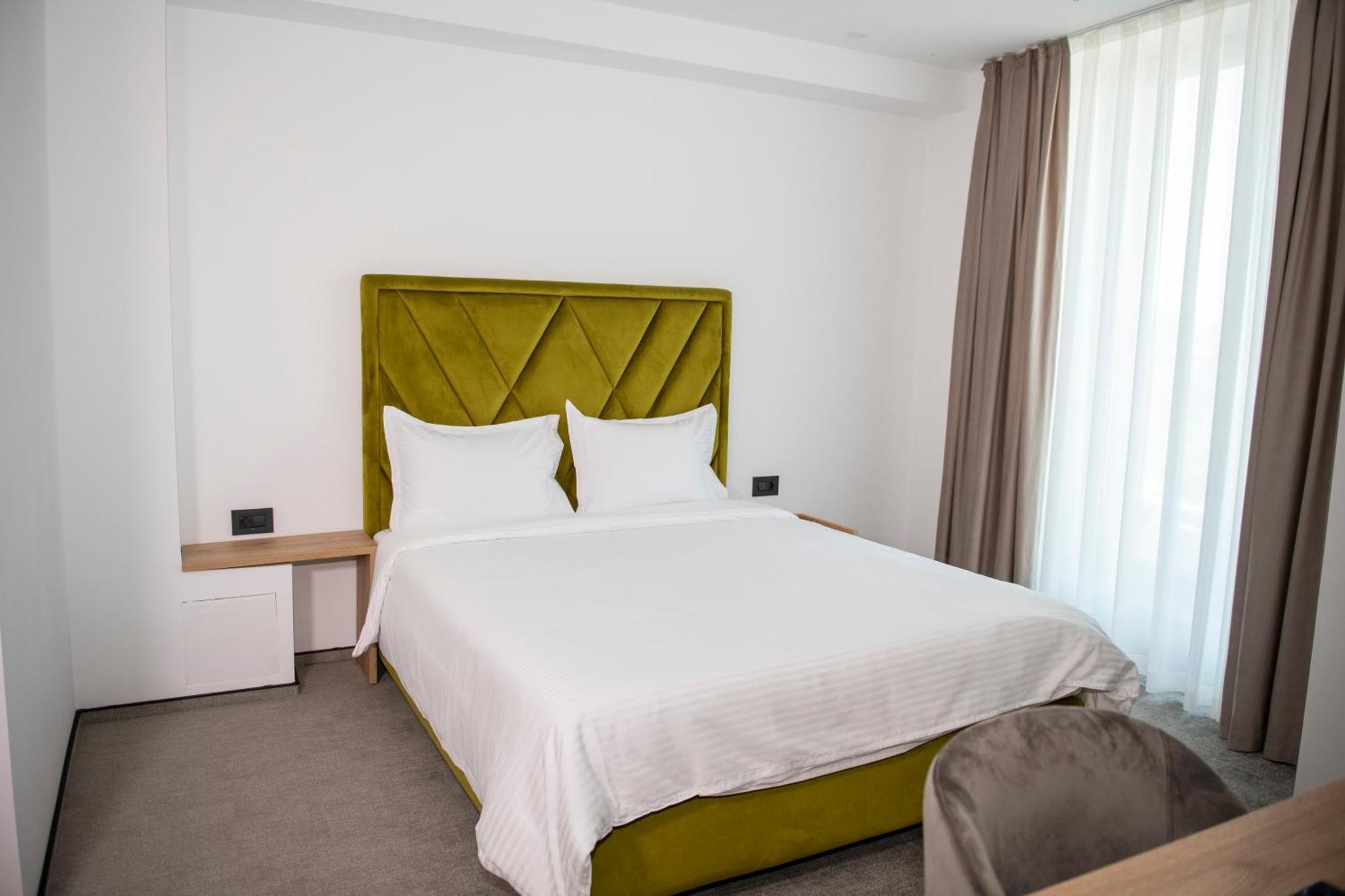 Cm111apparthotel Aparthotel 3*