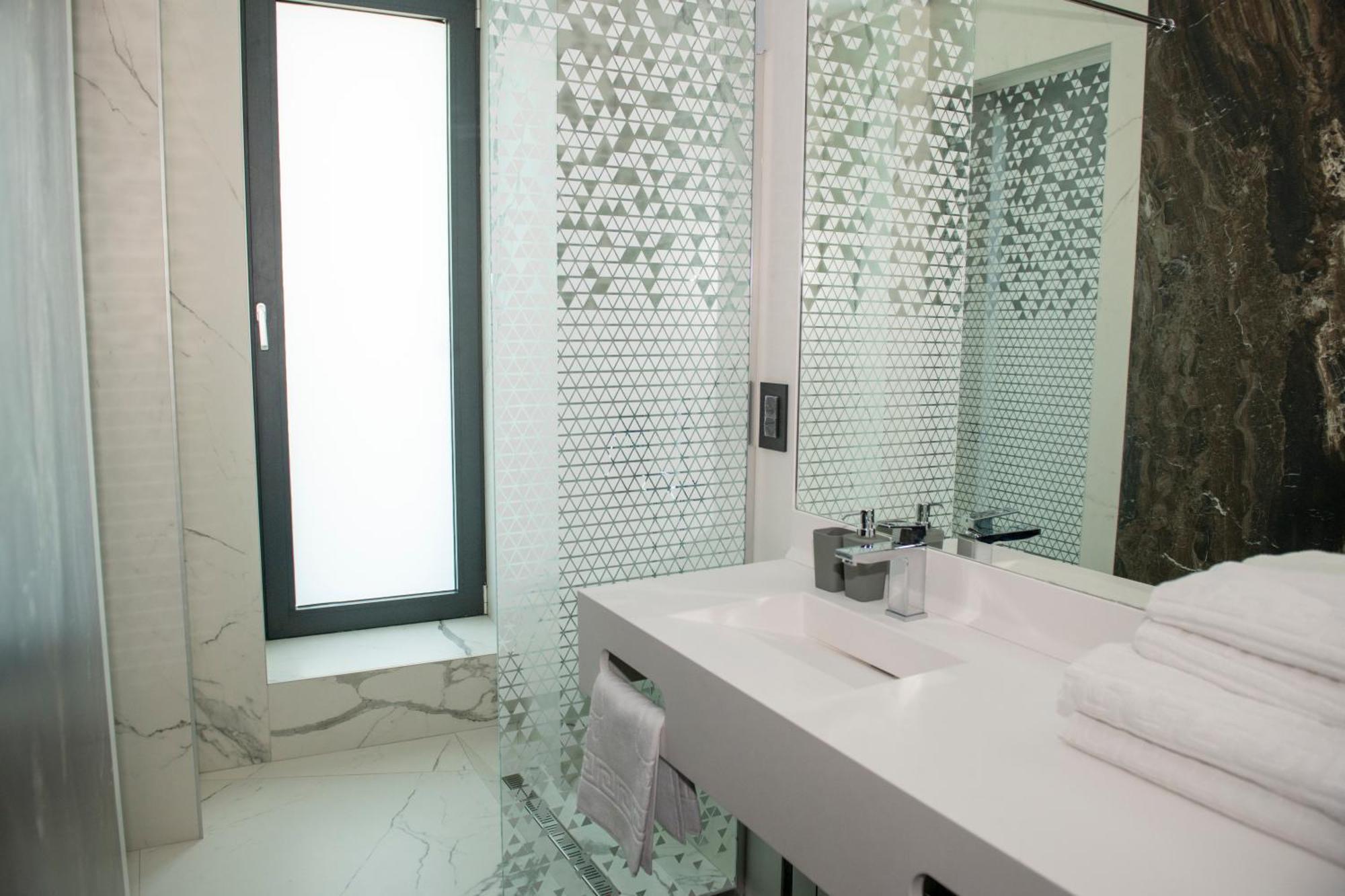 Cm111apparthotel