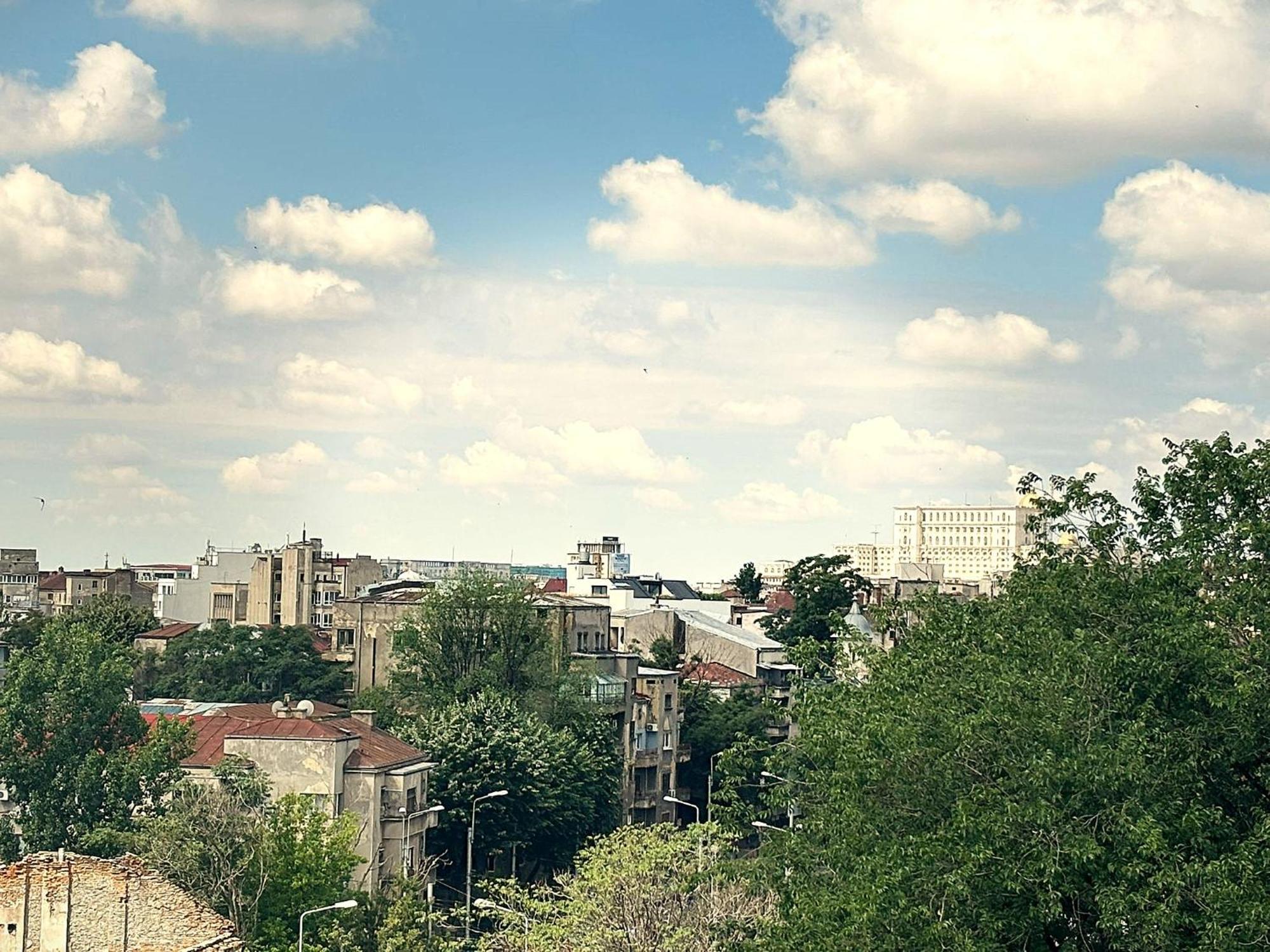 Cm111apparthotel
